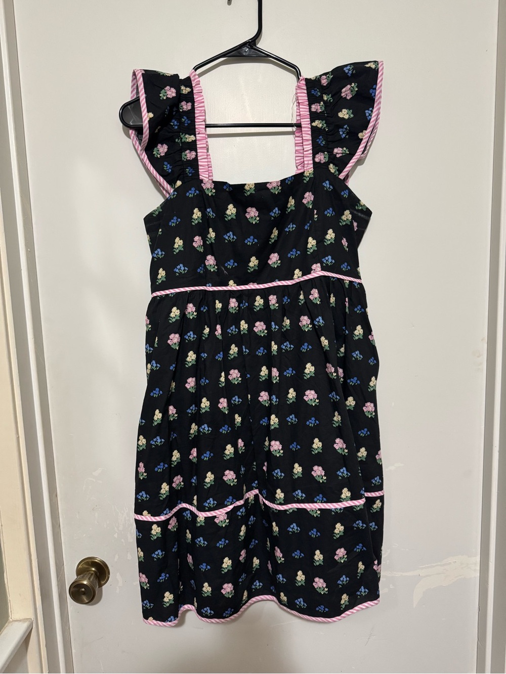 Entro Black Floral Ruffle-Trim Dress — Pink Accents